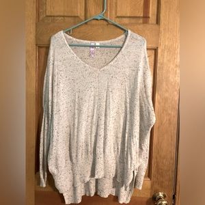 Alya, M, off- white tunic